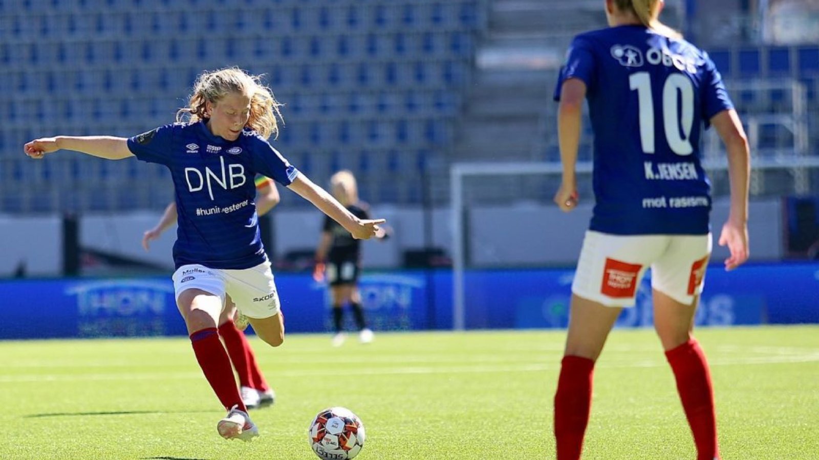Amanda Andradottir scoret en praktscoring mot RBK. Foto: Oskar Wikestad