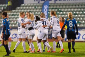 Vålerenga feirer kvartfinaleseieren mot Stabæk i fjor. Foto: Alexander Larsen