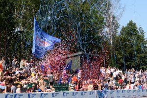 Klanen følger alle lag i Vålerenga-familien. Her fra J17 finale i Norway Cup. Foto: Morten Mitchell Larød / Sportfoto