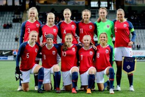 Celin Bizet Ildhusøy finner vi på J19-landslaget. Foto: Thomas Brekke Sæteren