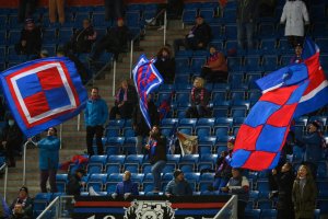 Det er fortsatt store publikumsbegrensinger på stadion. Foto: Morten Mitchell Larød / SPORTFOTO