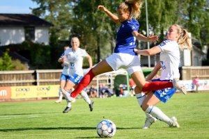 Celin Bizet Ildhusøy og resten av Vålerenga møter Kolbotn på lørdag. Foto: Morten Mitchell Larød / SPORTFOTO