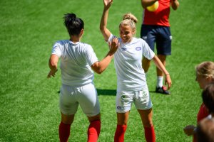 Celin Ildhusøy og Dejana Stefanovic er klare for et nytt derby. Foto: Morten Mitchell Larød / SPORTFOTO