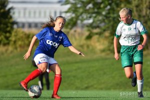 Adele Thomassen, her fra 1/8-finalen mot Våg der hun noterte seg for ikke mindre enn tre scoringer. Vi vant kampen 5-1. Foto: Morten M. Larød.