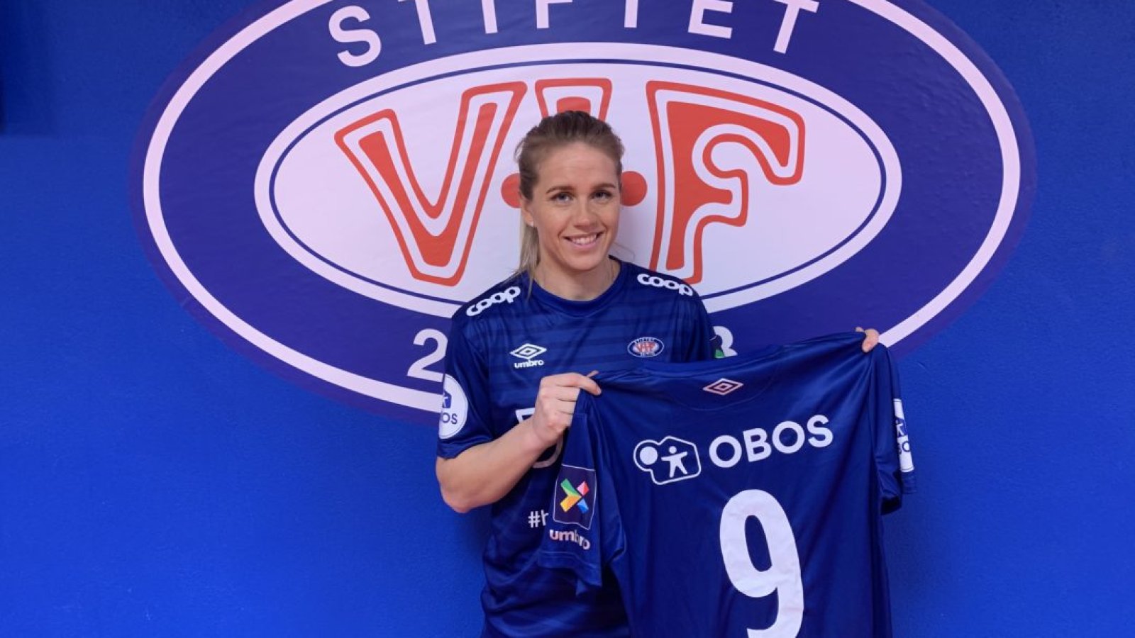 Elise Thorsnes skal spille med nummer 9 . Foto: Vålerenga Fotball