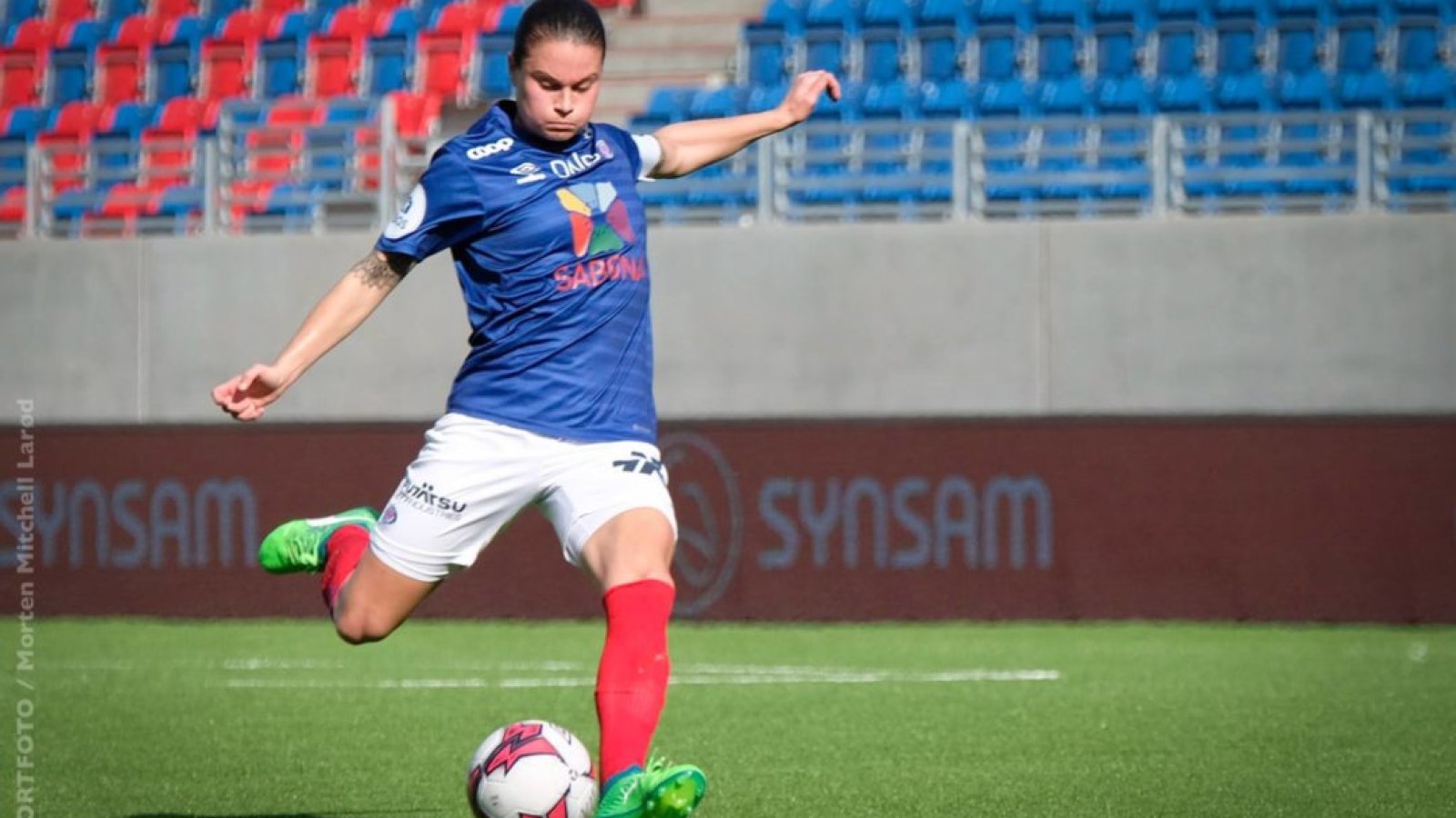 Sherida Spitse stiller inn skuddfoten. Foto: Morten M. Larød