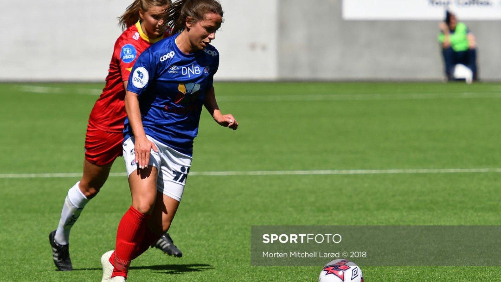 Maren Hauge i aksjon mot Røa i vår, hvor hun scoret 1-0 målet. Foto: Morten M. Larød
