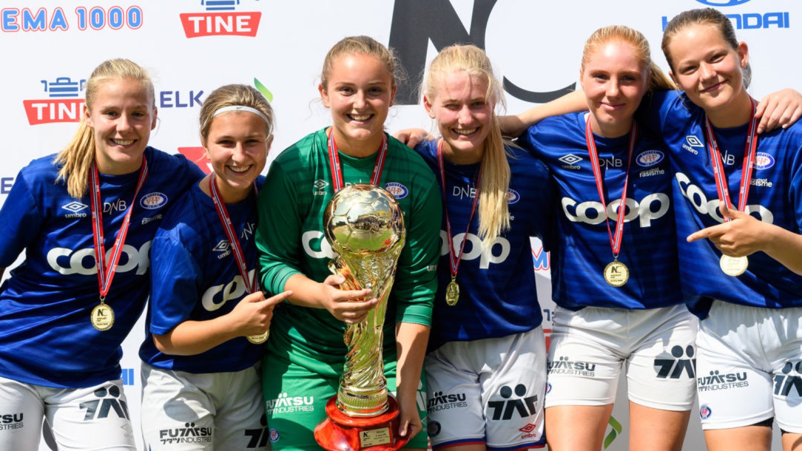 J19 kjemper om å nå cupfinale på torsdag. Her fra J17 sin seier i Norway Cup i år. Foto: Sportfoto