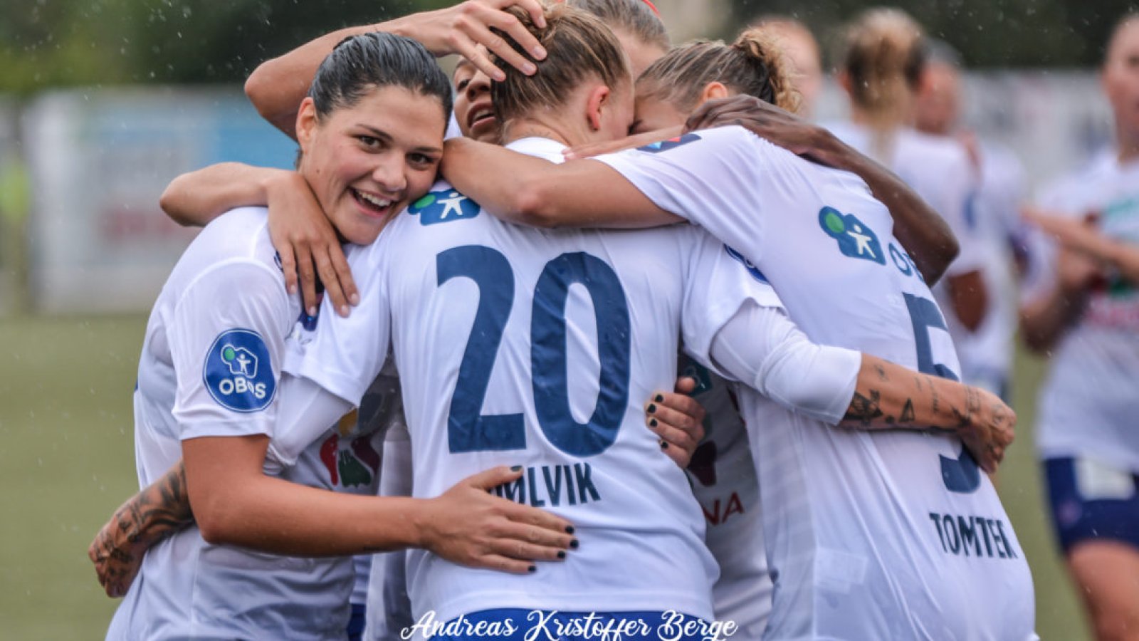 Spillerne jubler etter seier mot Klepp.