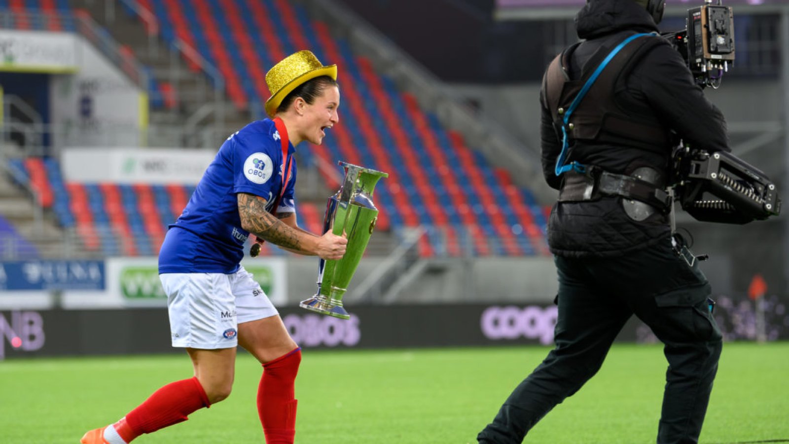 Kan du håndtere en kamera og formidle de gode historiene vil vi høre fra deg! Foto: Morten Mitchell Larød / SPORTFOTO